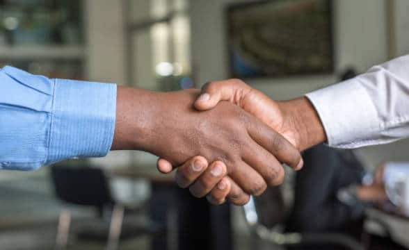 handshake-between-two-people