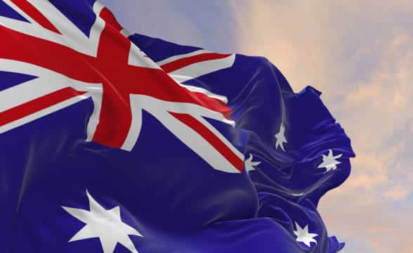 australia-national-flag-waving