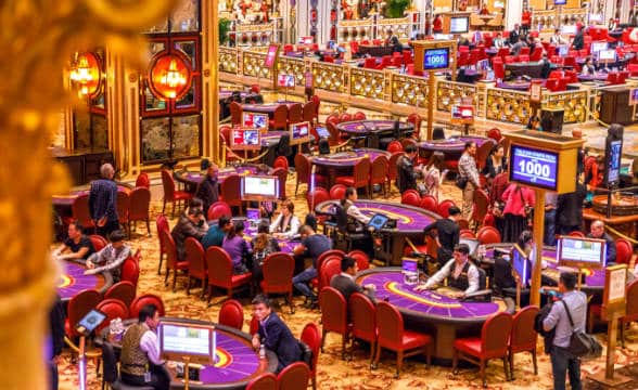 blackjack-tables-in-a-macau-casino