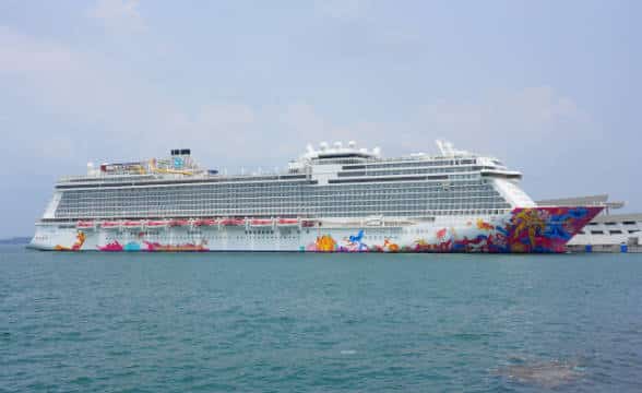 Genting Dream cruise ship at sea.