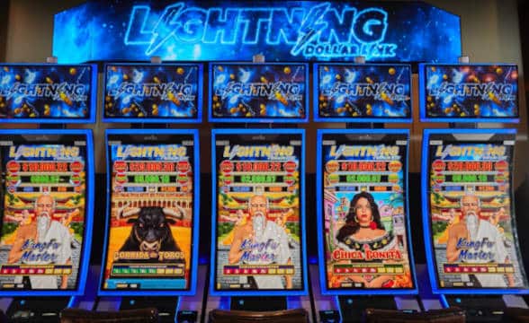 Pechanga and Aristocrat's lightnig box slots.