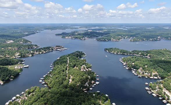 The Lake of Ozarks in Missouri, the USA