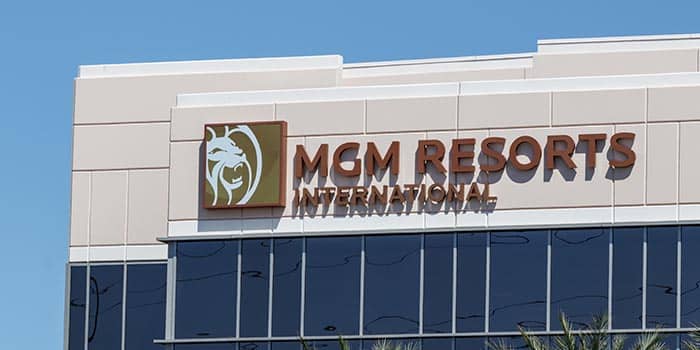 Ex-MGM Resorts Shareholder-Turned-Regulator Questions Business