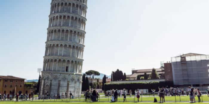 The tower of Pisa.