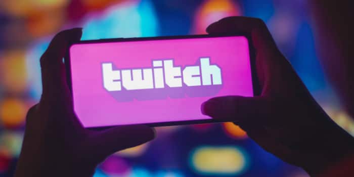 Swedish Influencers Under Fire for Illicit Online Casino Advertising on Twitch