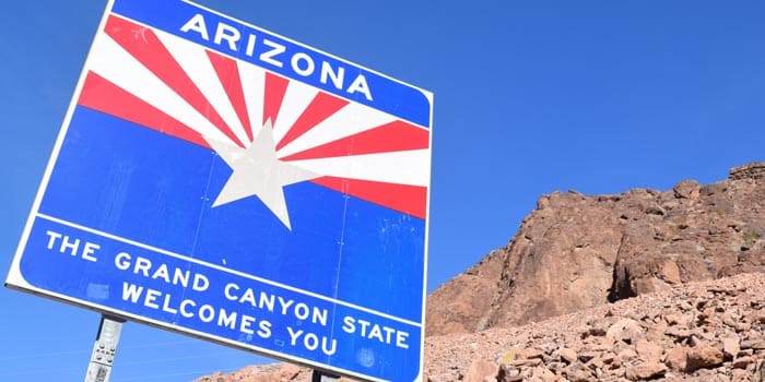 Arizona state welcome road sign