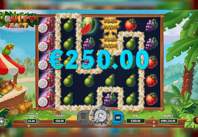 Fruity Feast slot gameplay.