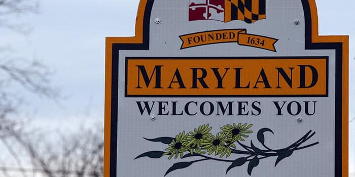 A Maryland state welcome sign.