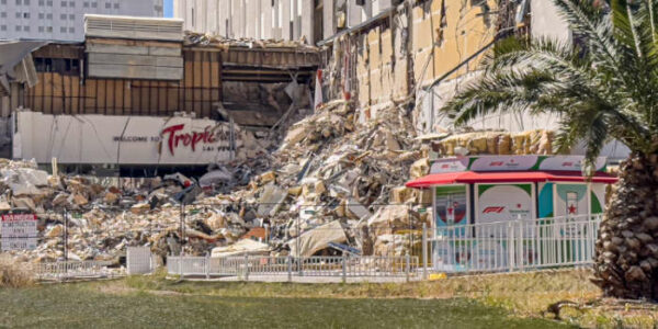 news-tropicana-demolishing