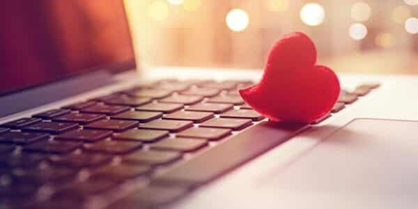 find-love-computer-heart-relationship-romance-news