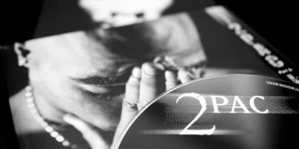 news-2pac-cd-collection