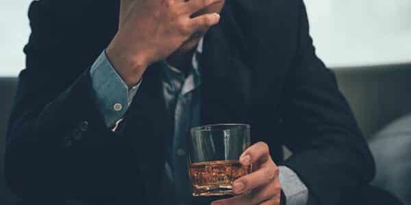businessman-drinks-alcohol-liquor-news