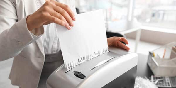woman-scraps-paper-document-using-shredder-license-revoked-news