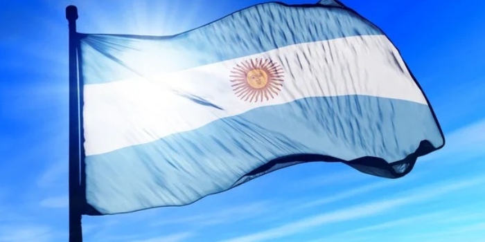 アルゼンチン、統一規制を求める市場分析レポート公表