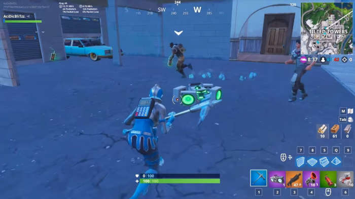 A boom box in Fortnite.