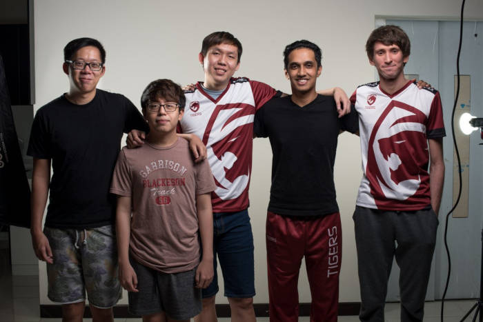 Dendi, Mushi, 1437 and the other members of Tiger.